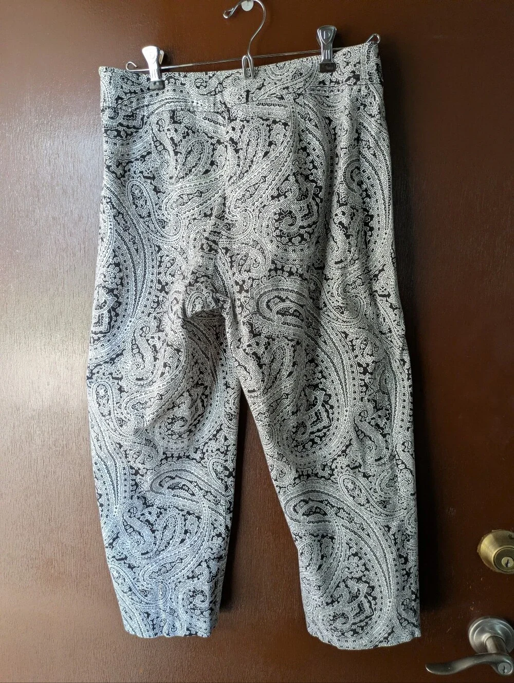 Rafaella Petites Women’s Paisley Print Cropped Pants - Black & White Size 8P